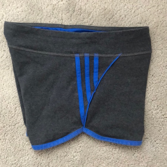 Adidas spandex shorts - Picture 3 of 4